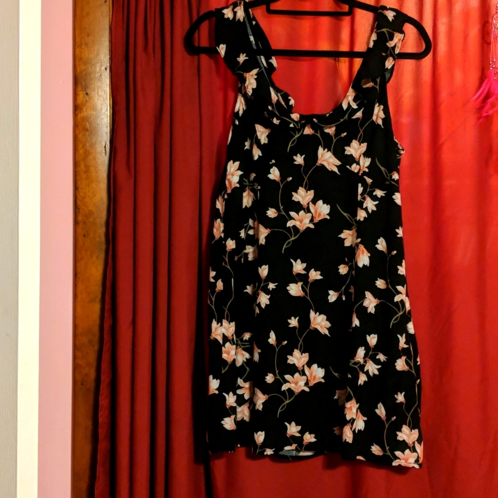 Aeropostale Sleeveless Floral Dress  Black  Ruffled Neckline  Juniors Size XL
